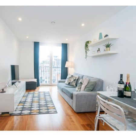 The Most Central Apartment In Cardiff Exteriér fotografie